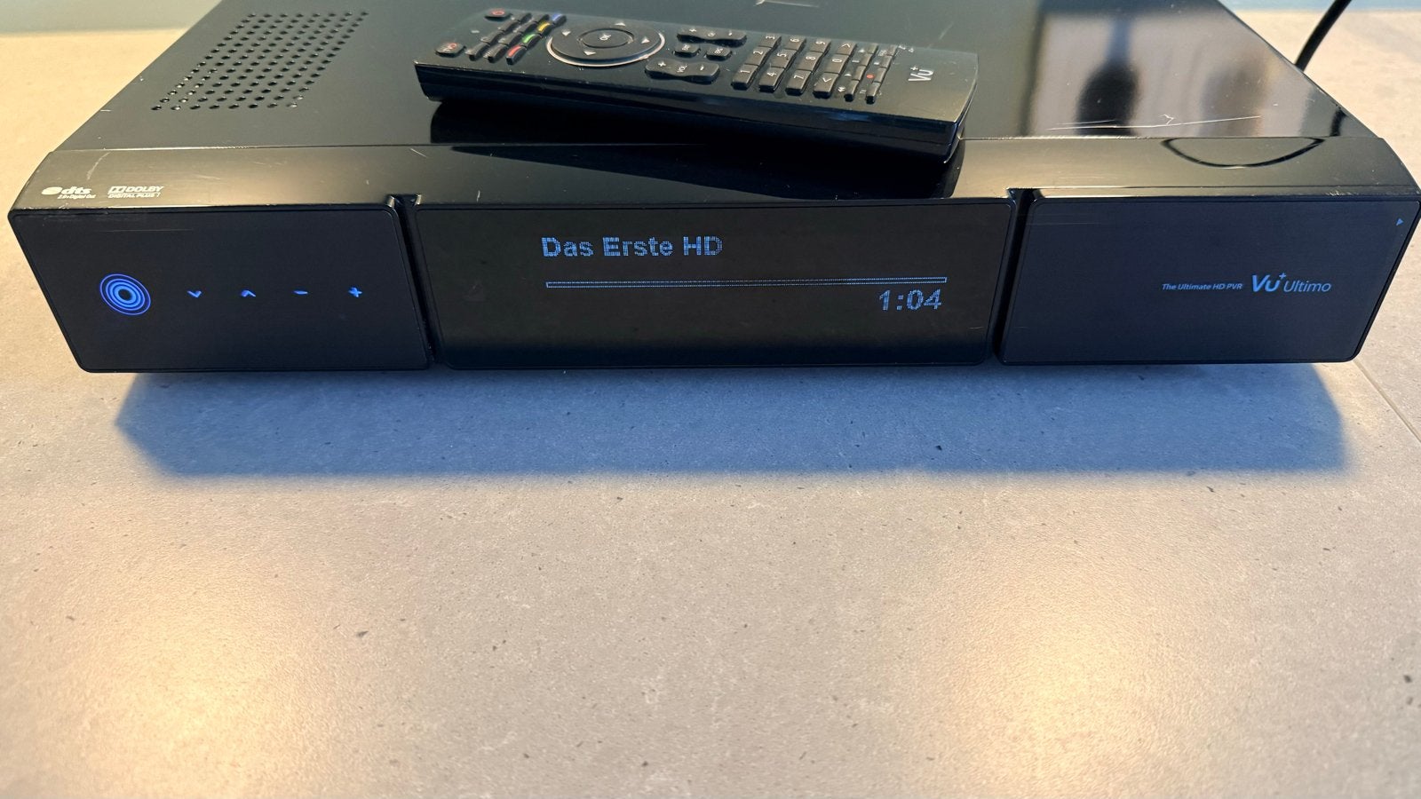 VU+ Ultimo – 2x DVB-S/S2 + DVB-C tuner – 500GB harddisk, Ophalen of Verzenden, Gebruikt, Harddiskrecorder