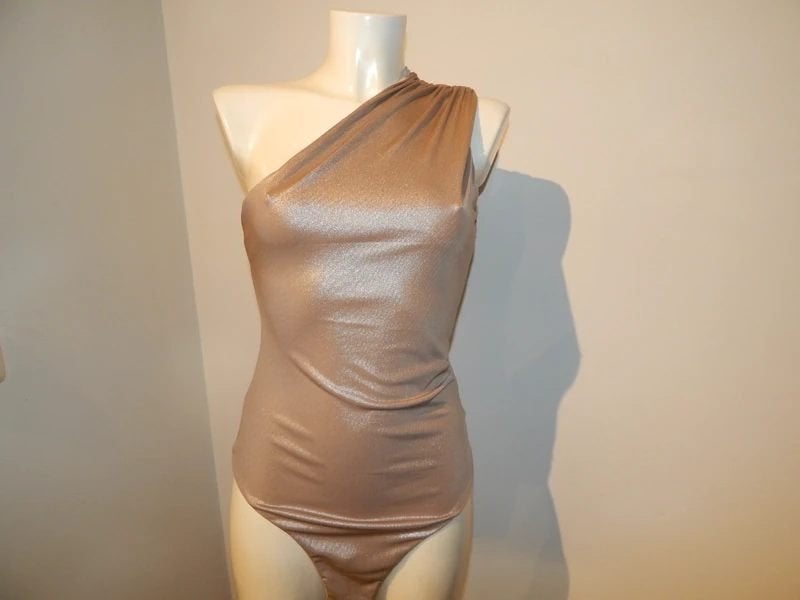 Unique the Label stretch body mooie tint schuin Nieuw S, Verzenden, Beige, Nieuw, Unique