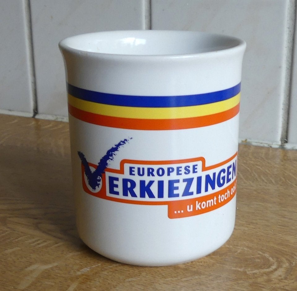 Europese verkiezingen beker mok EU Europees parlement, Gebruikt, Ophalen of Verzenden, Overige stijlen, Kop(pen) en/of Schotel(s)