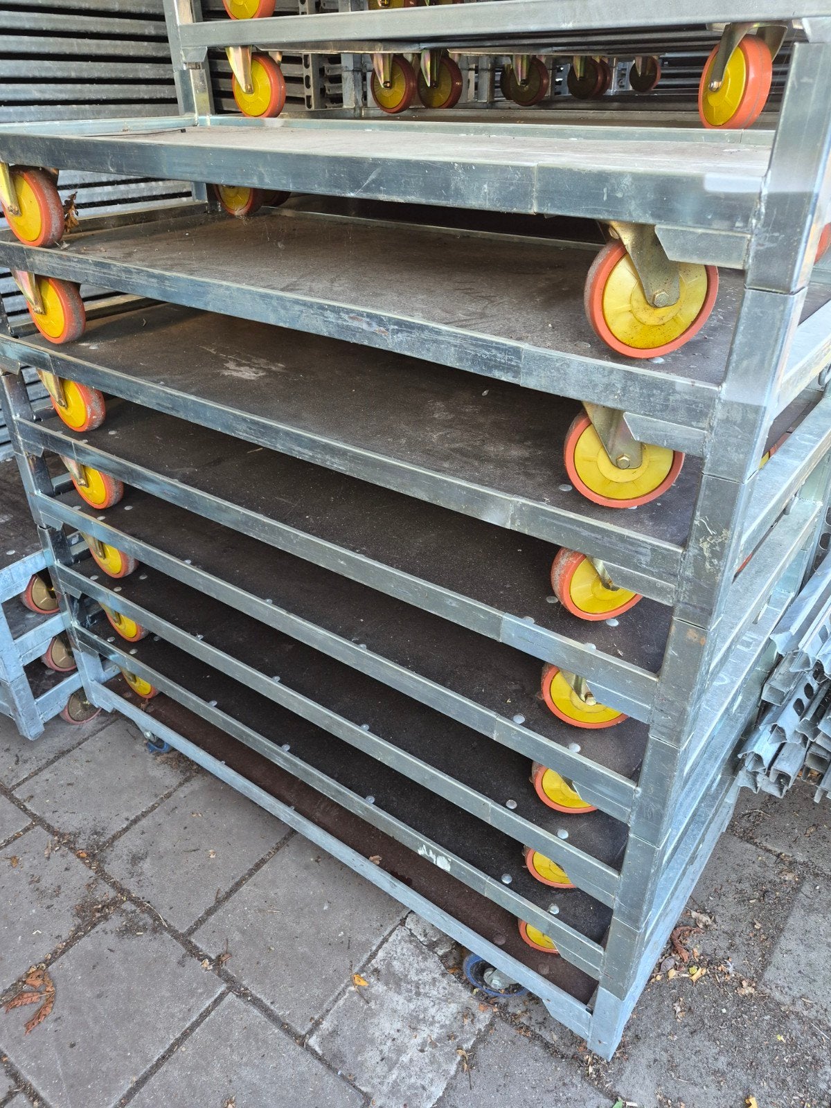 Deense karren,  bloemen containers,  magazijn wagens, Ophalen, Zo goed als nieuw, Overige typen, Minder dan 2 meter