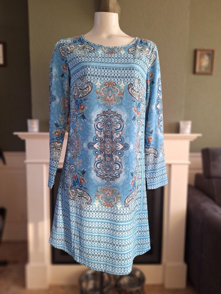 Exquiss's lichtblauw chique paisley jurk S / M 38, Kleding | Dames, Maat 38/40 (M), Exquiss's, Zo goed als nieuw, Knielengte