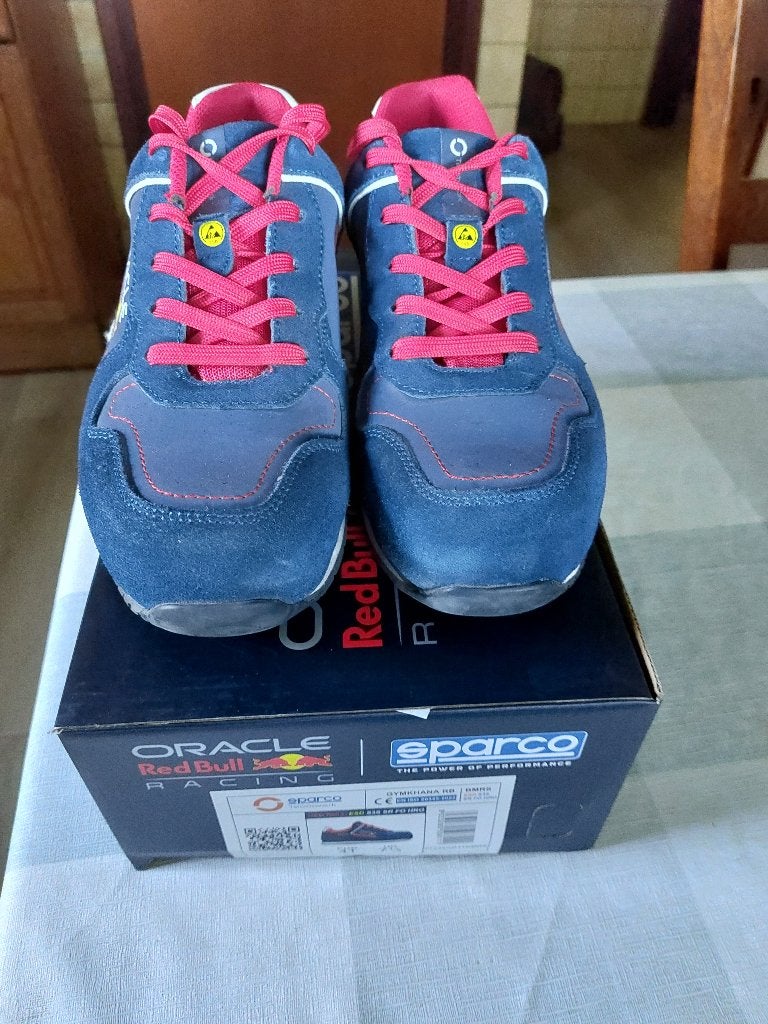 Werkschoenen van Red Bull