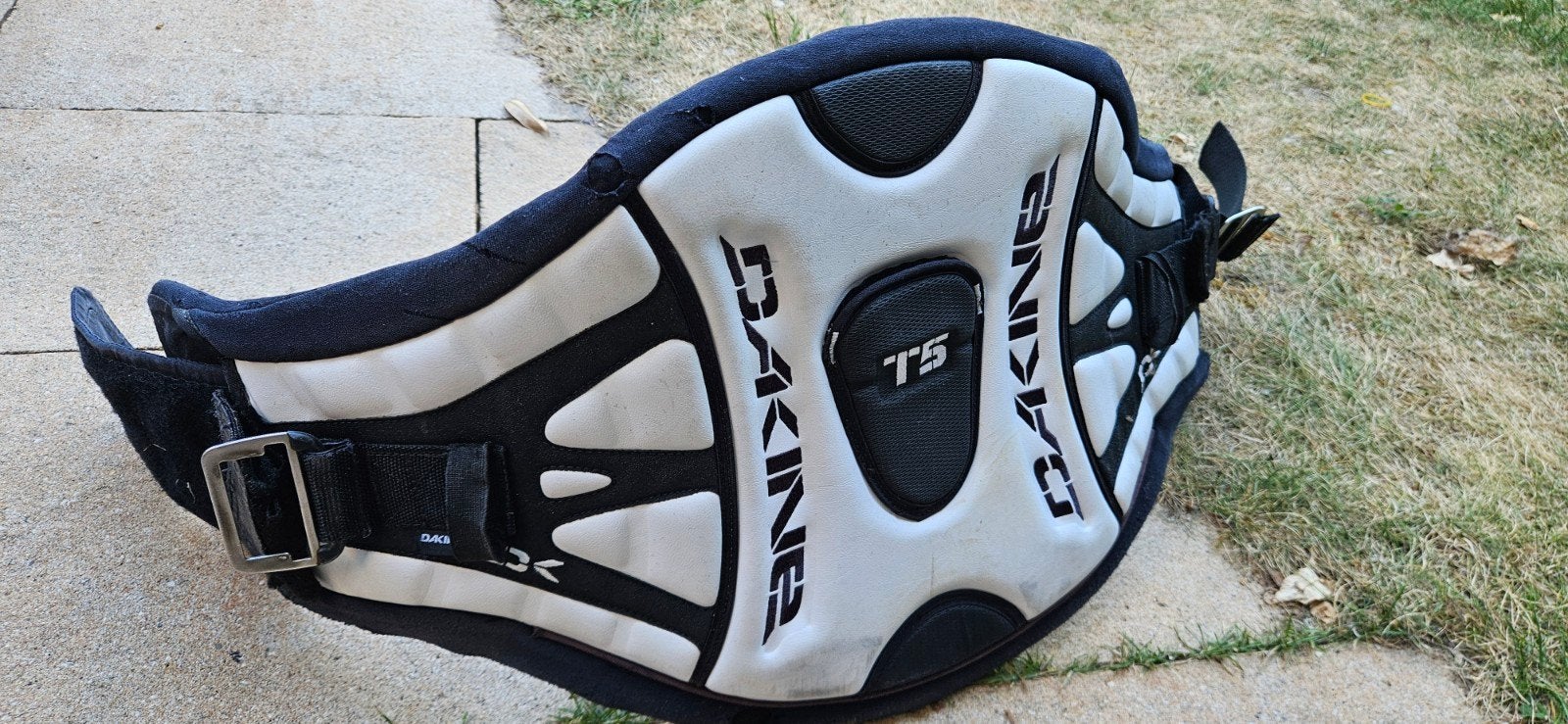 Dakine T5 Windsurf heup trapeze Maat M (of L), Gebruikt, Overige typen, Met trapeze, Ophalen