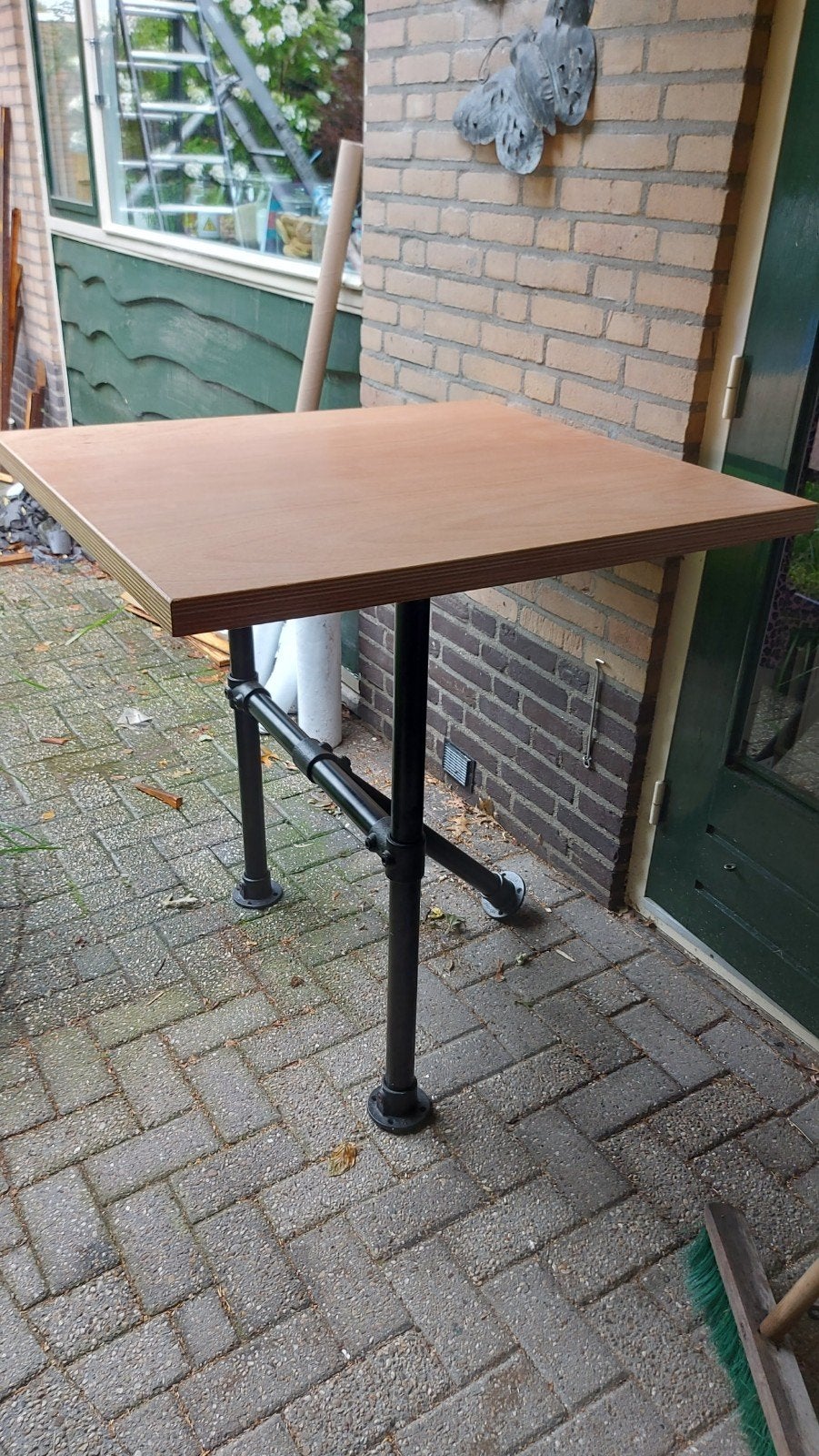 Statafel voor muurbevestiging - 90x100,90cm, Ophalen