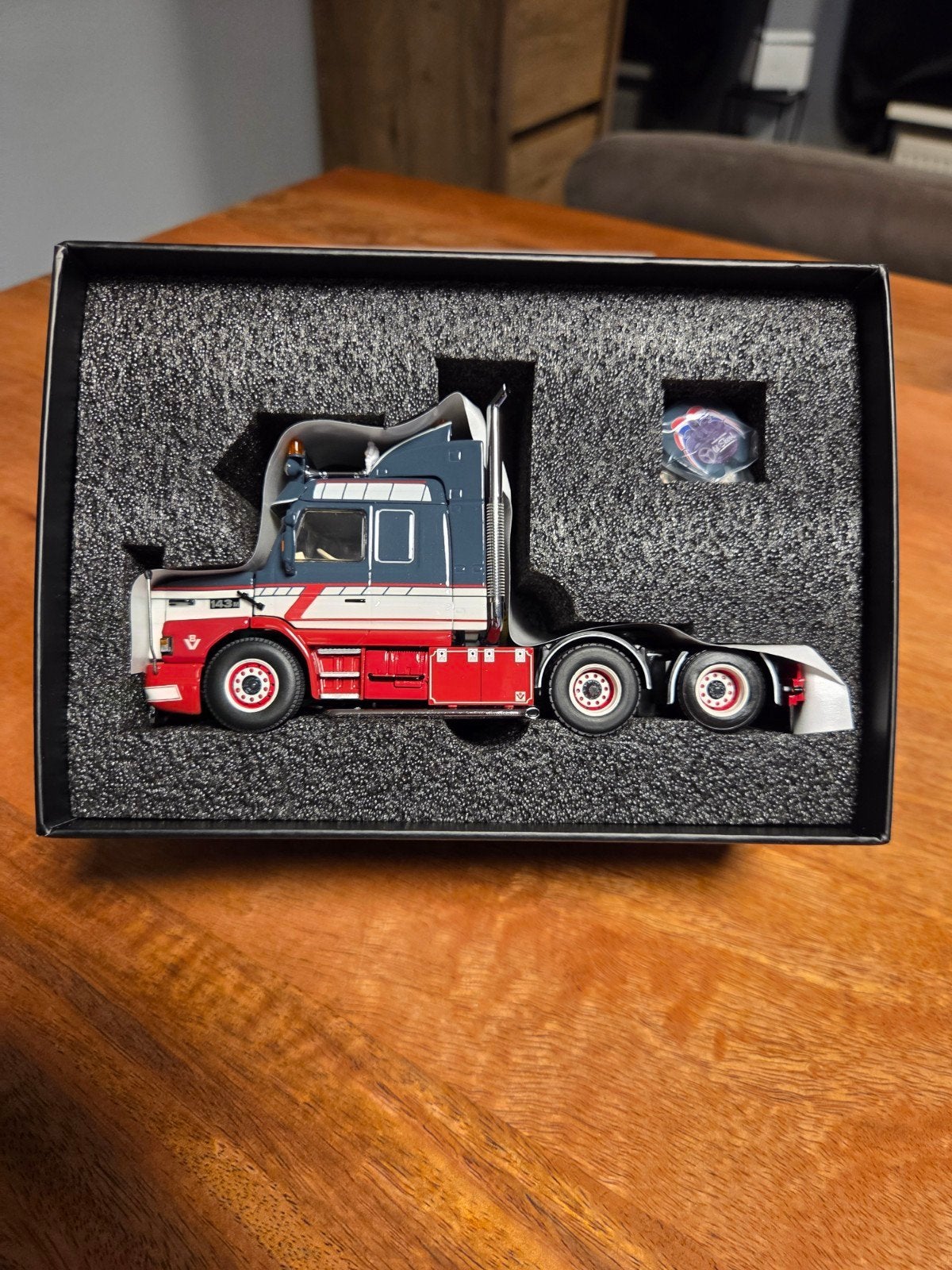 wsi scania 143 Torpedo back to the oldskool/van der hart wsi, Hobby en Vrije tijd, Modelauto's | 1:50, Ophalen of Verzenden, Nieuw