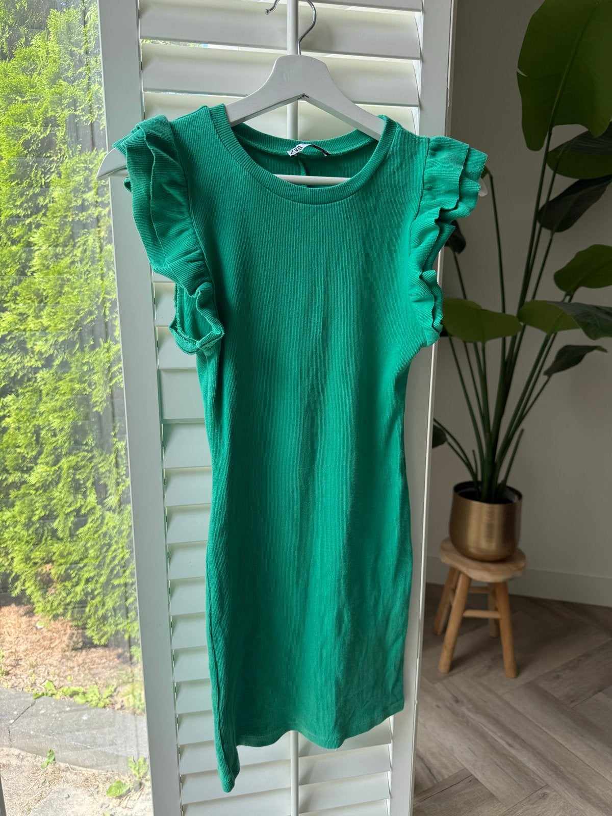 Zara Groene Ribgebreide Jurk met Ruches, Ophalen of Verzenden, Zo goed als nieuw, Maat 36 (S), Boven de knie