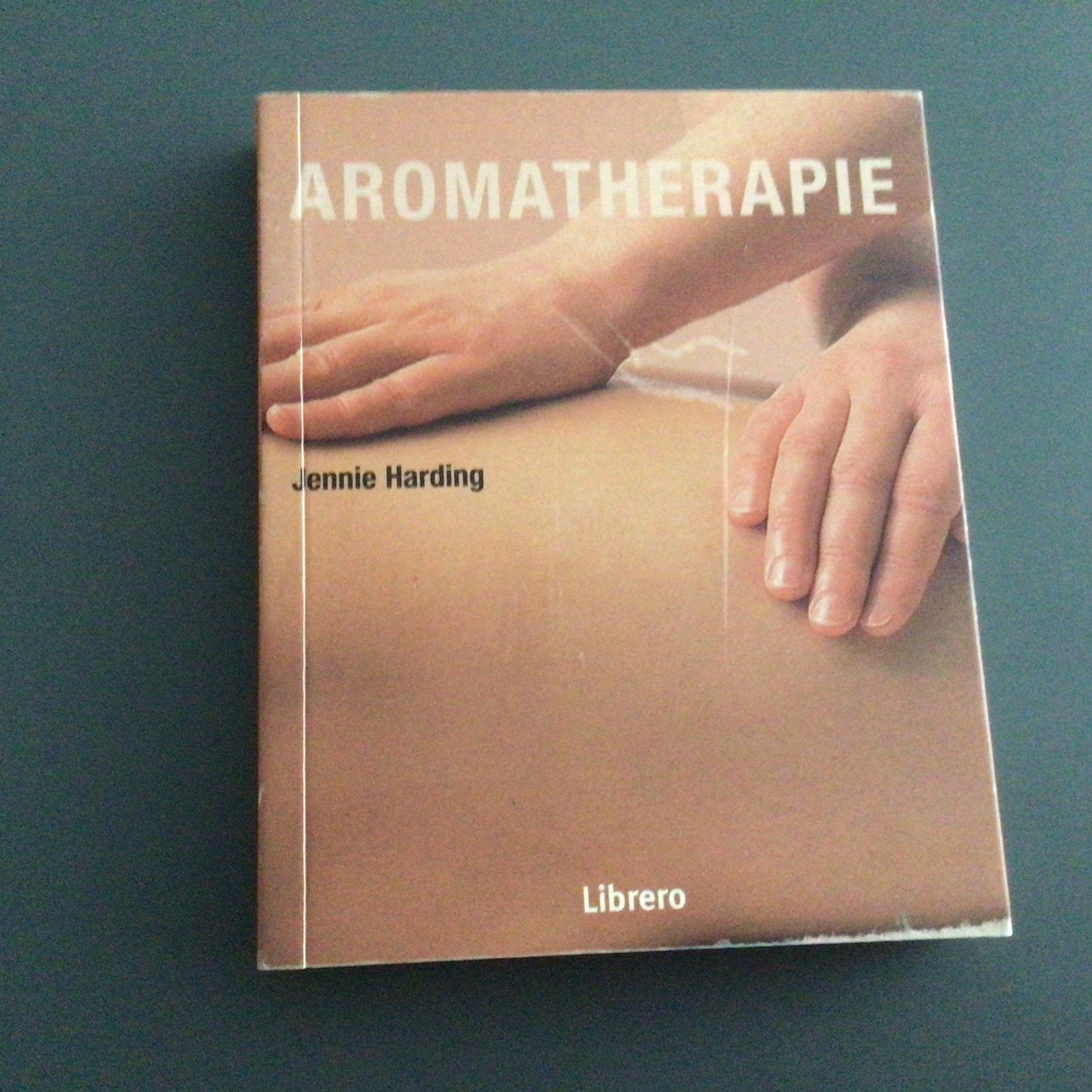 Jennie Harding - Aromatherapie, J. Harding, Ophalen of Verzenden, Zo goed als nieuw, Instructieboek