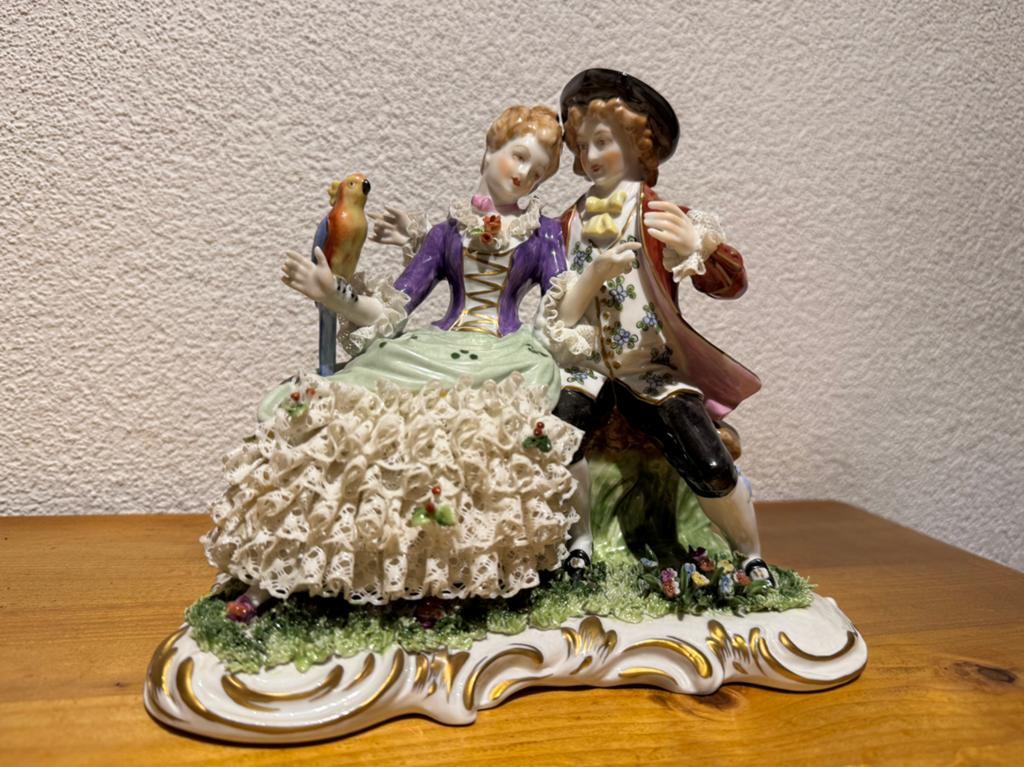 Vintage porseleinen beeldje Unterweissbach – romantisch stel, Ophalen, Zo goed als nieuw