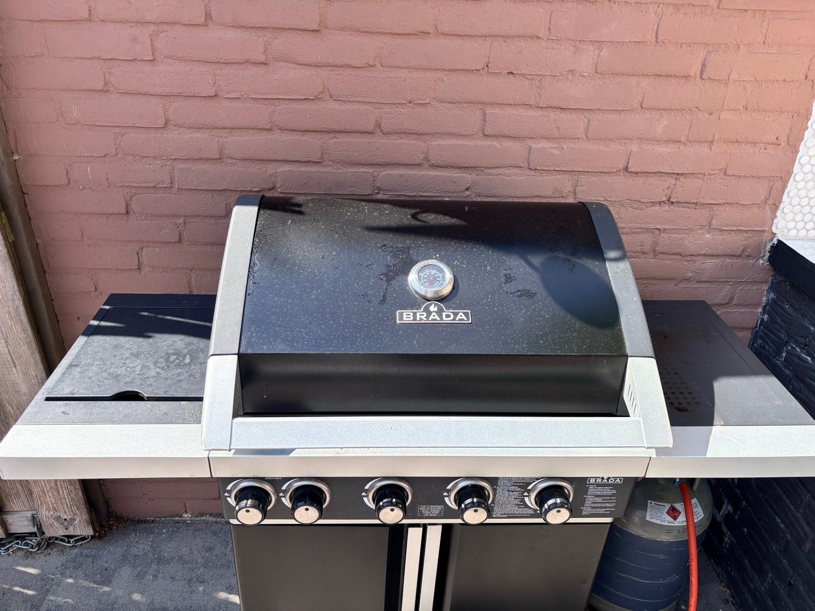 Brada Gasbarbecue met 4 branders, Ophalen, Gebruikt