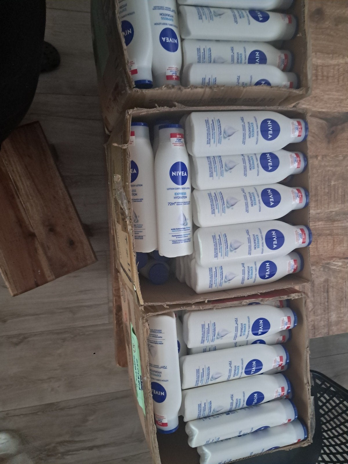 Nivea Bodylotion, Ophalen of Verzenden, Nieuw, Bodylotion, Crème of Olie