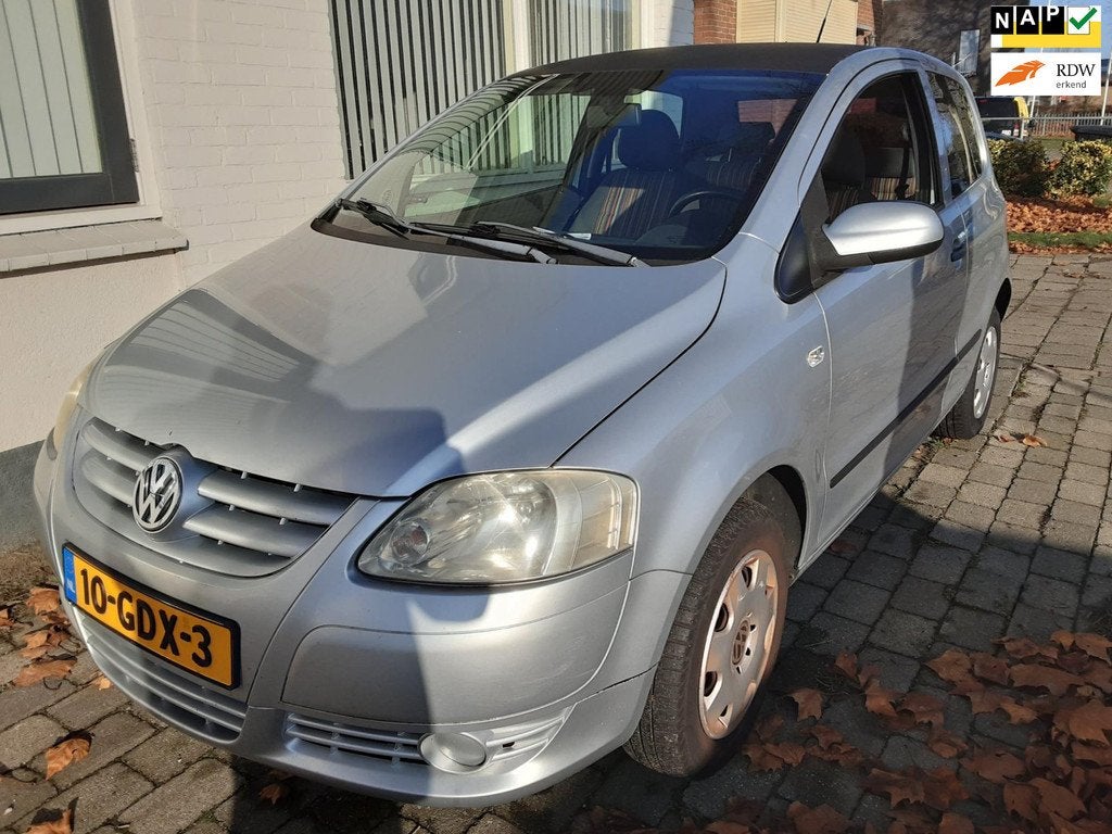 Volkswagen Fox 1.2 Trendline, Voorwielaandrijving, 969 kg, 4 stoelen, 1198 cc