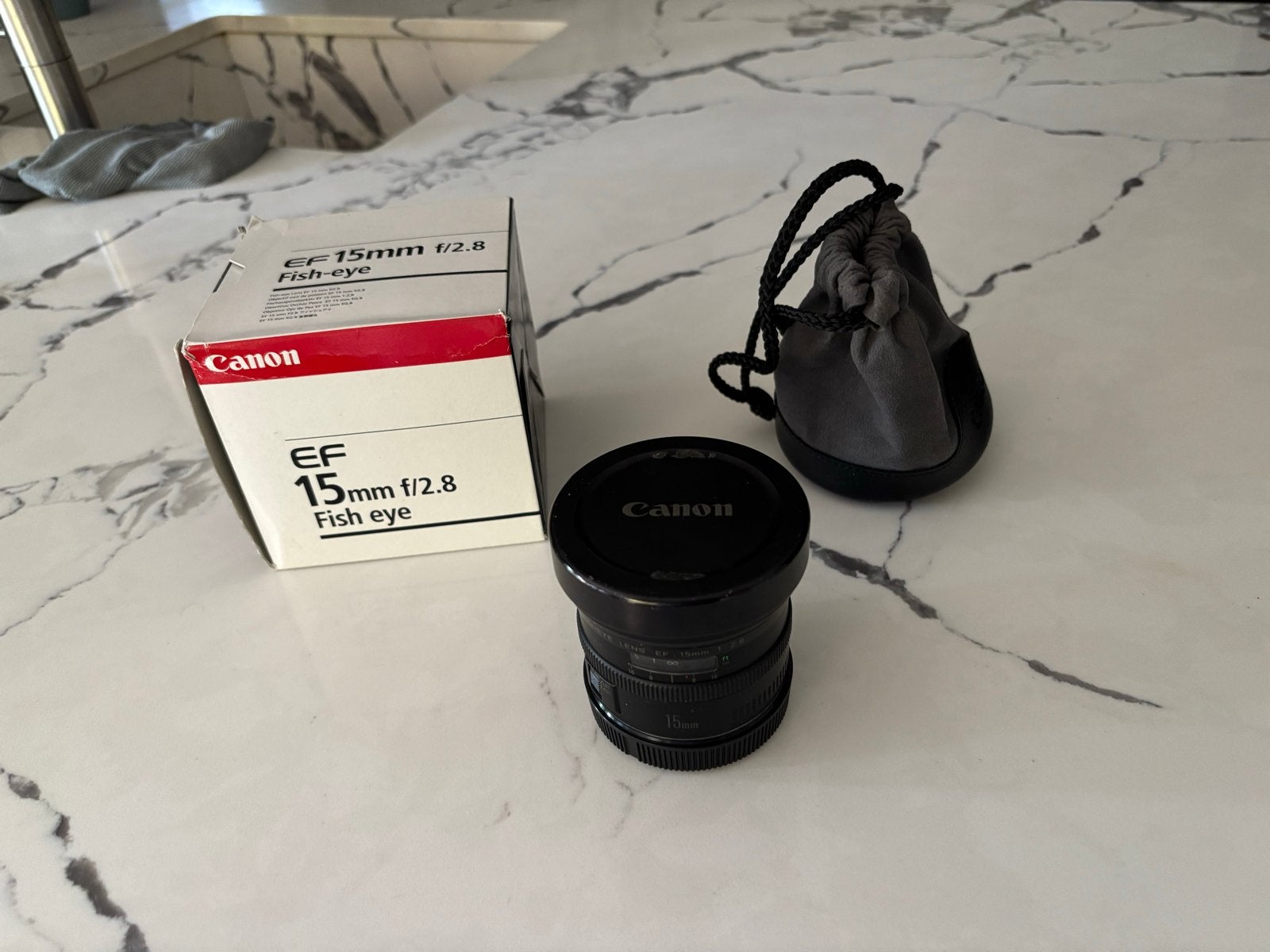 Canon EF 15mm f/2.8 Fisheye lens, Audio, Tv en Foto, Ophalen, Canon, Fisheye-lens, Zo goed als nieuw