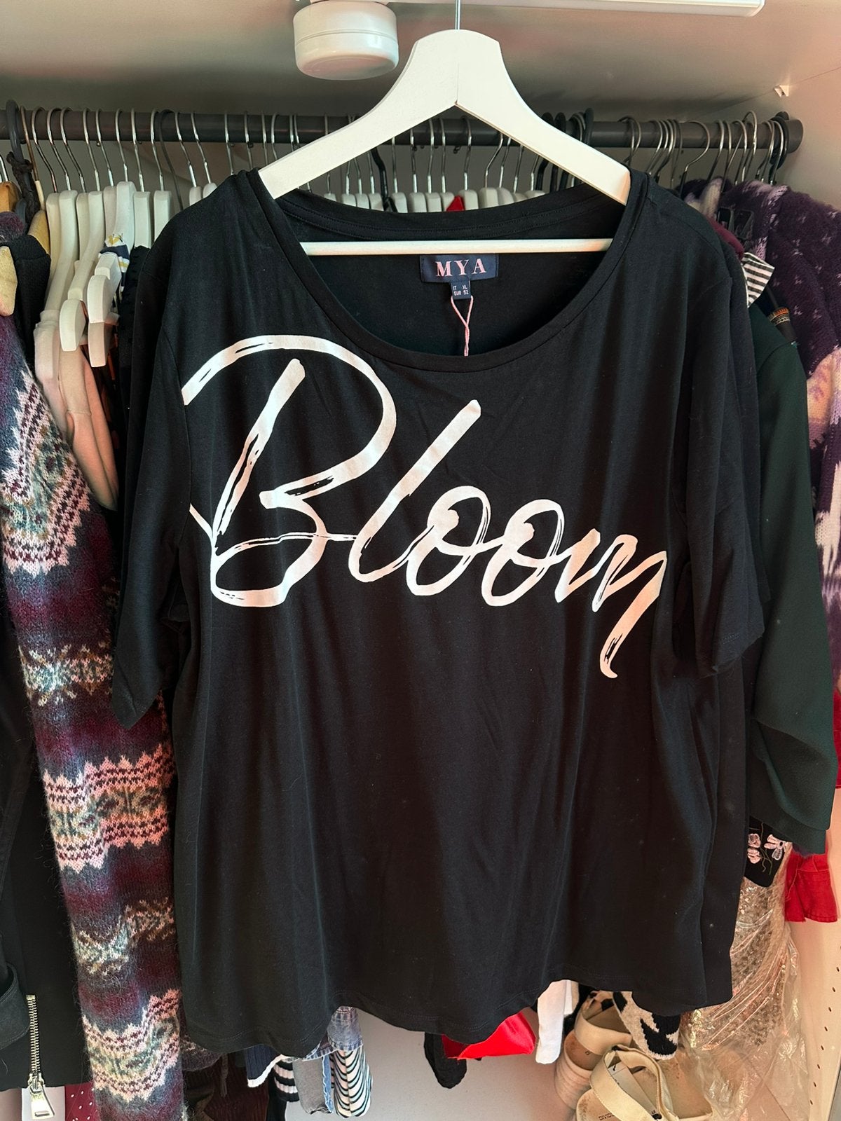 Nieuw! MYA t-shirt met tekst Bloom maat 52 / XL, Maat 46/48 (XL) of groter, Nieuw, Ophalen of Verzenden, Korte mouw