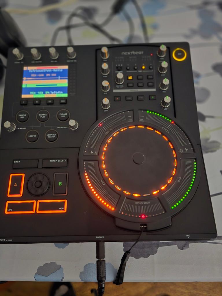 Nextbeat X1000 DJ Controller - Compacte DJ-set, Muziek en Instrumenten, Dj-sets en Draaitafels, Zo goed als nieuw, Dj-set, Overige merken