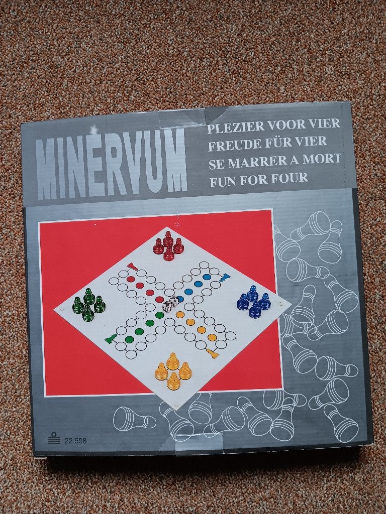 Mens erger je niet spel, Hobby en Vrije tijd, Gezelschapsspellen | Bordspellen, Drie of vier spelers, Ophalen, Nieuw