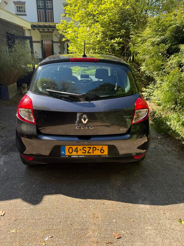 Renault Clio 1.2 TCE 5-DRS 2012 Zwart, Auto's, Renault, Voorwielaandrijving, 535 kg, 4 cilinders, 100 pk