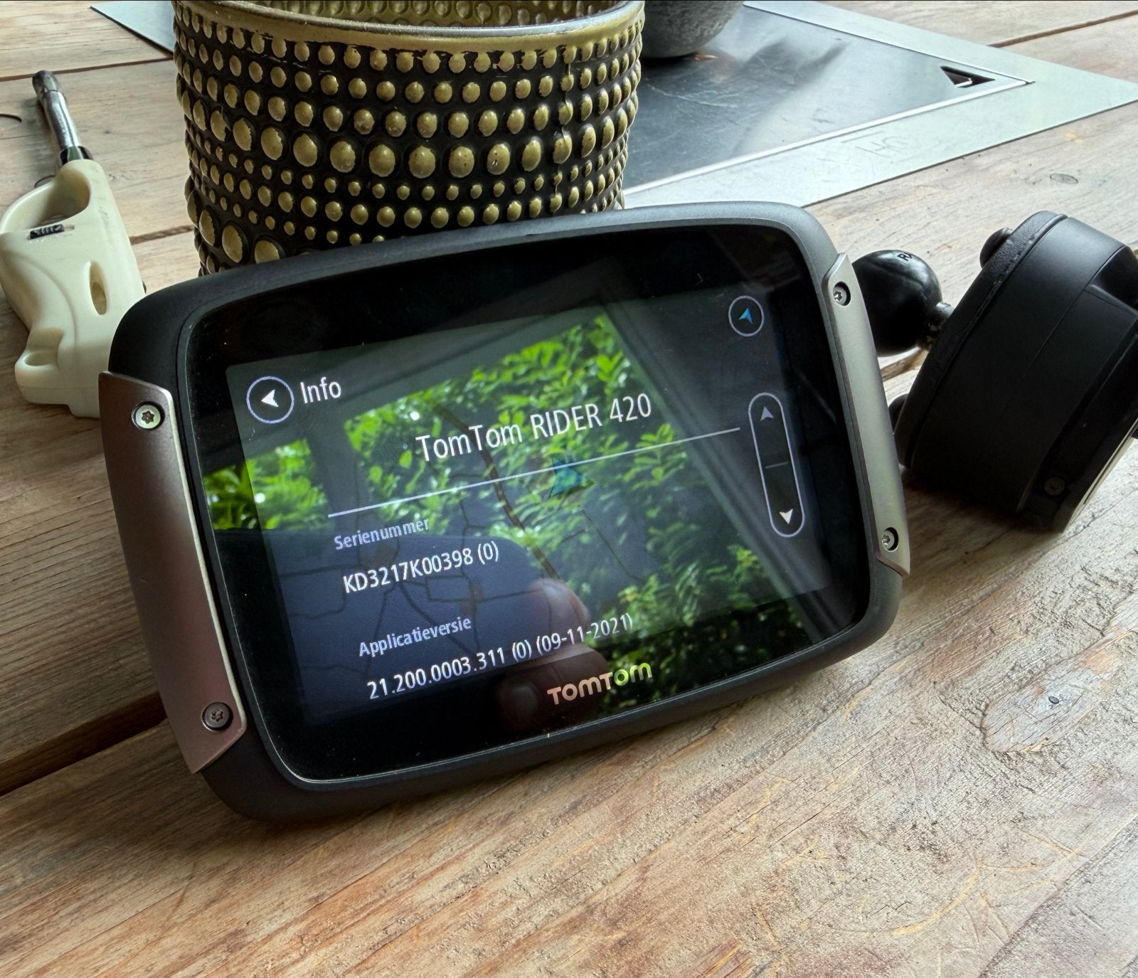 TomTom Rider 420 Motor Navigatie met RAM Mount, Ophalen of Verzenden, Zo goed als nieuw