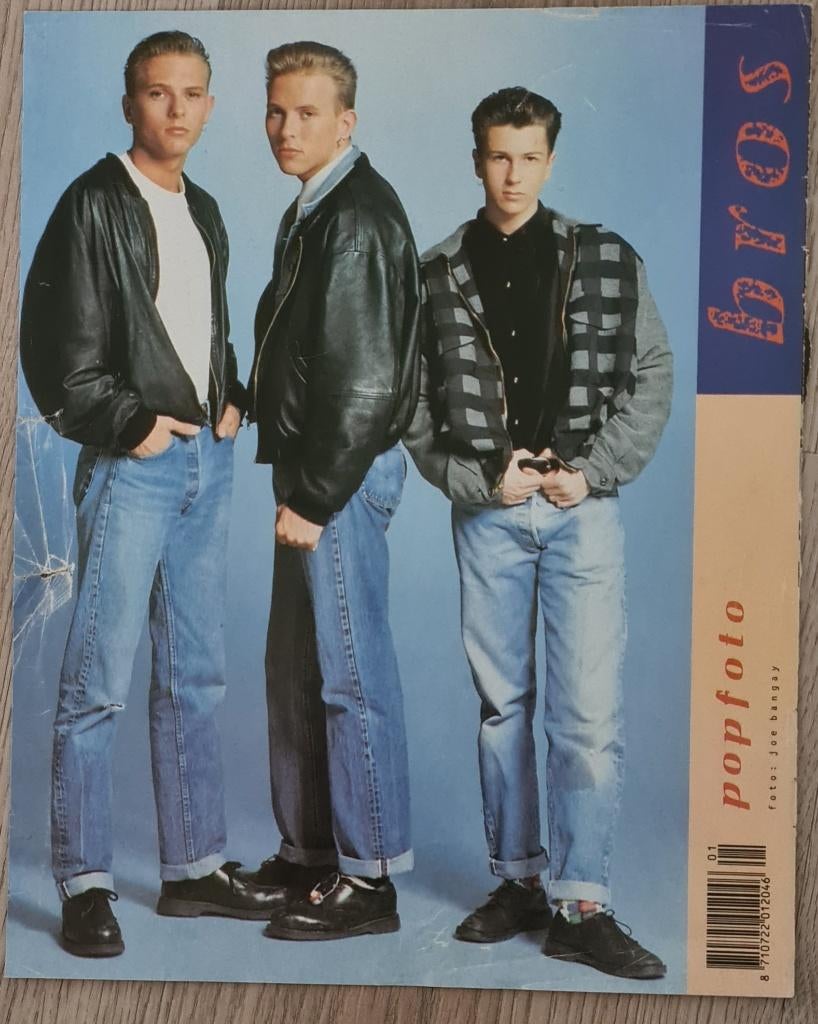 Mooie poster (A4) BROS!!! (POPFOTO), A4 of kleiner, Ophalen of Verzenden, Muziek, Rechthoekig Staand