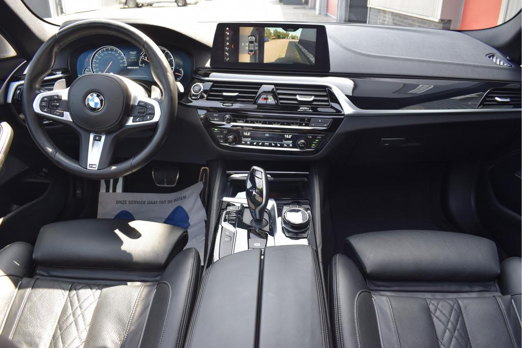 BMW 5 Serie M550i xDrive High Executive Full option!, Auto's, Automaat, Gebruikt, 2000 kg, 4395 cc