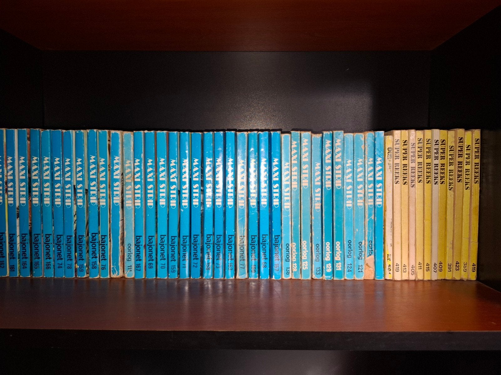 48 oorlog/bajonet maxi strips, Boeken, Ophalen of Verzenden, Landmacht, Tweede Wereldoorlog, Gelezen