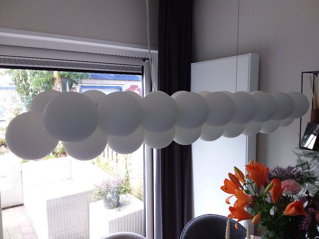 Horizontale hanglamp met glazen bolletjes, Huis en Inrichting, Ophalen, Gebruikt, Glas, 75 cm of meer