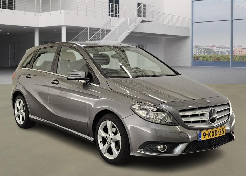 Mercedes-Benz B-klasse 180 1e Eig. 115.000 km + NAP NL-auto, Stof, Gebruikt, 4 cilinders, 122 pk