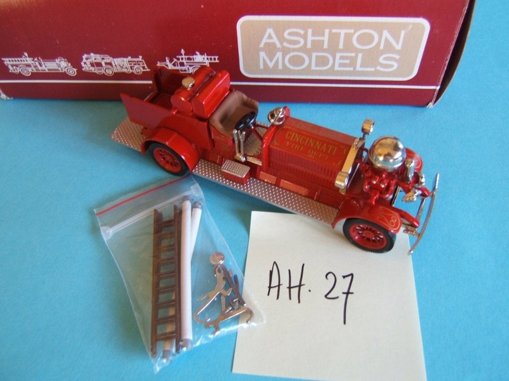 Ashton Models#27 1921 Ahrens-Fox Model J Piston Pumper, Hobby en Vrije tijd, Ophalen of Verzenden, Nieuw, Overige merken