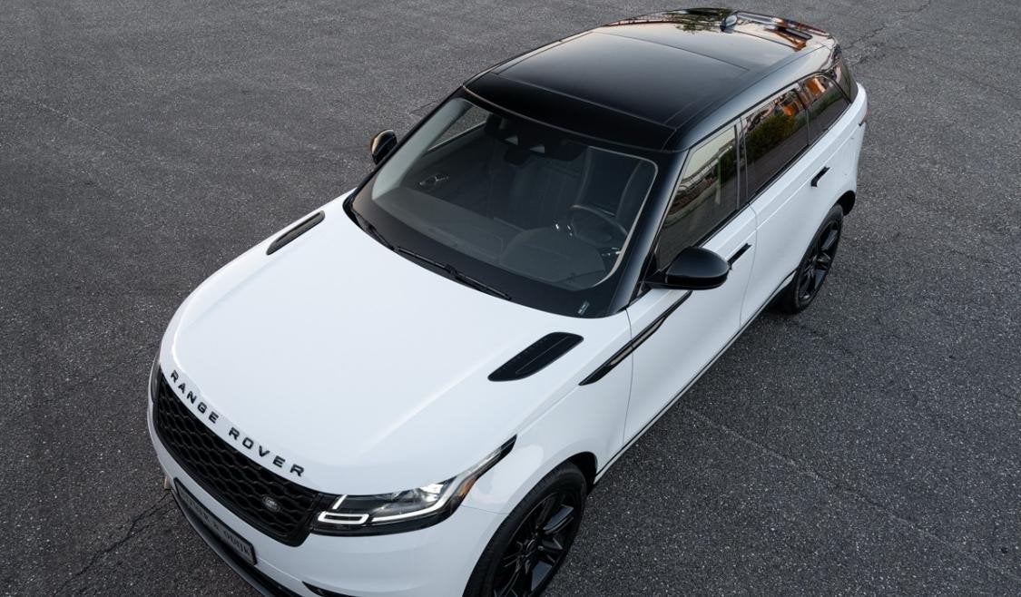 Land Rover Range Rover Velar Dynamic P400e 404pk AUT 2022, Auto's, Land Rover, Automaat, 2174 kg, 4 cilinders, 2000 kg
