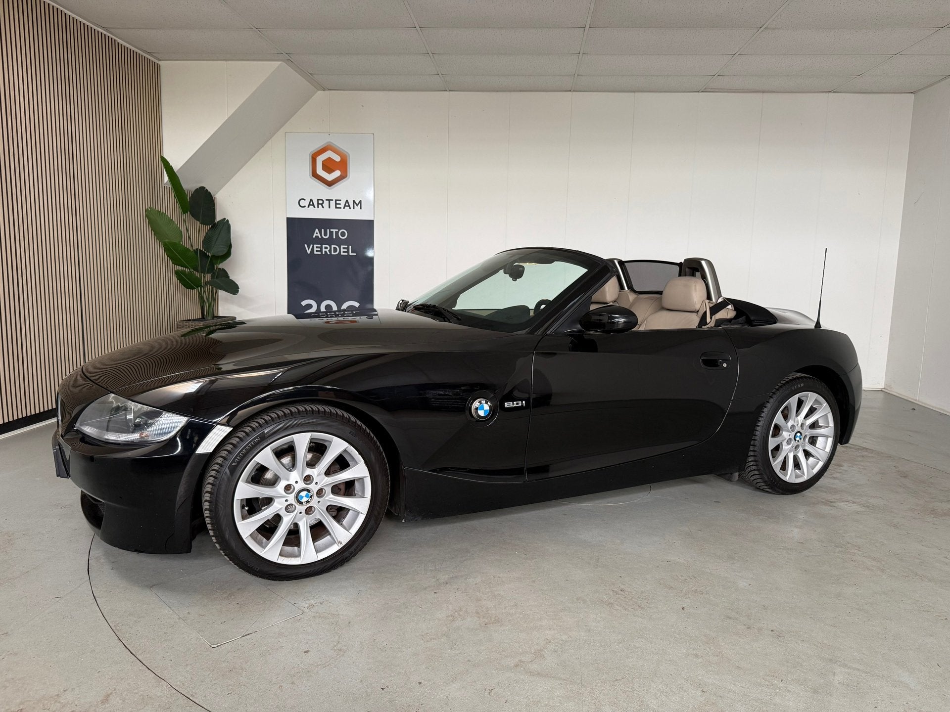 BMW Z4 Roadster 2.0i Airco, LMV, Winscherm, Leder TOP ONDERH, Auto's, BMW, 13 km/l, 4 cilinders, Zwart, Leder