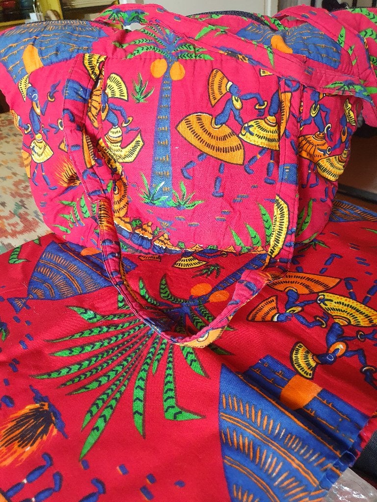 Mooie rode tas met Afrikaanse print en bijpassende lap stof, Ophalen of Verzenden, Nieuw, Rood, Shopper