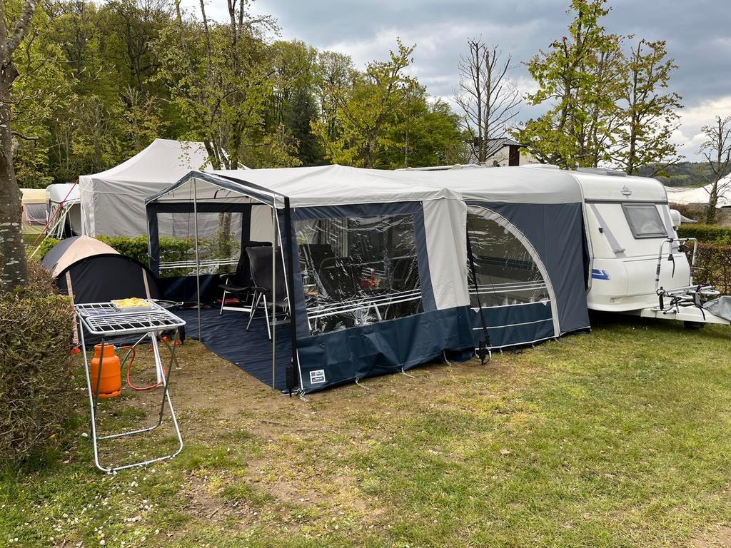 Goldcamp Voortentluifel met extra luifel - Omloopmaat 897cm, Ophalen, Gebruikt, Overige merken