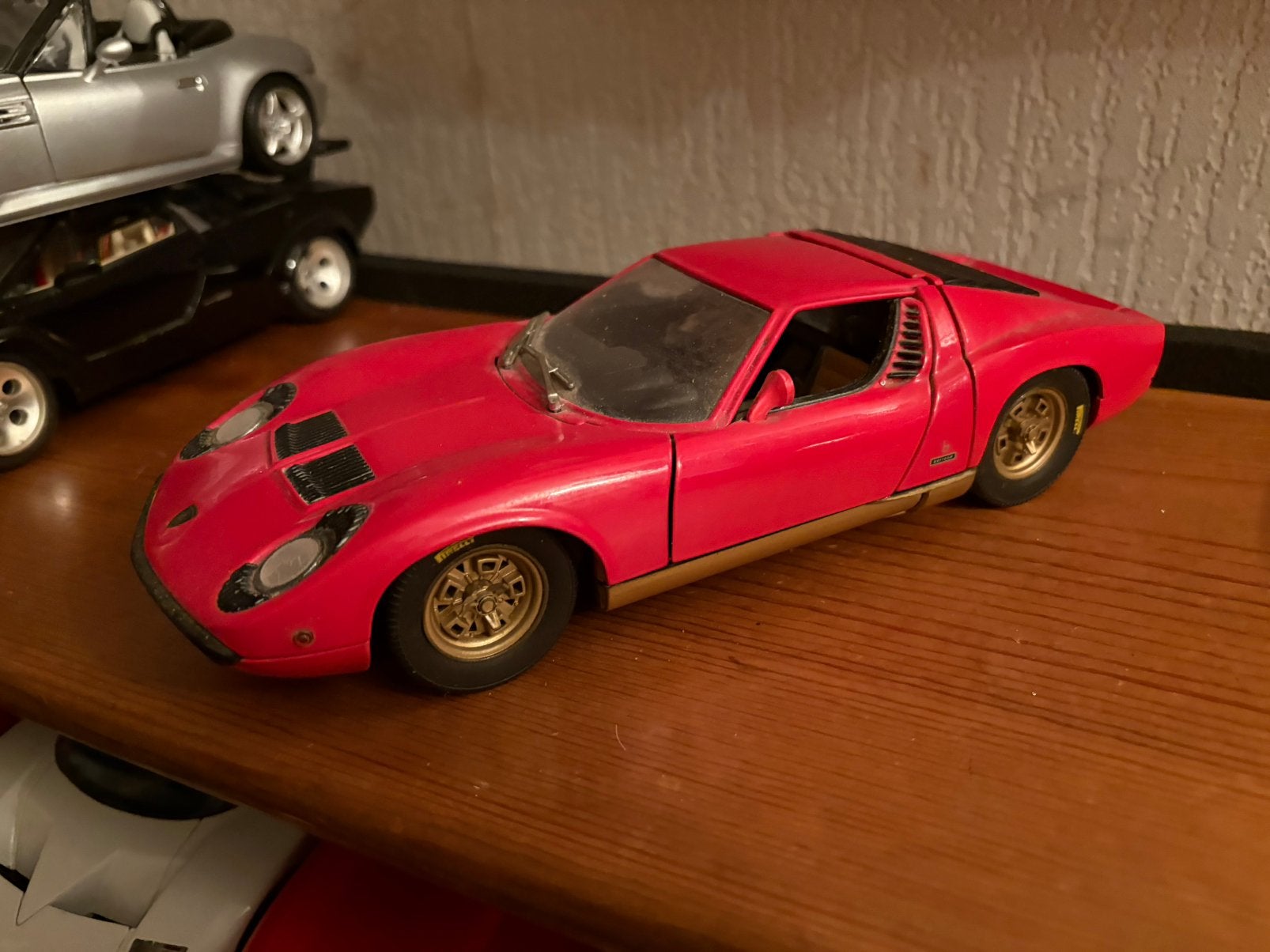 Lamborghini. Miura.          ANSON, Hobby en Vrije tijd, Modelauto's | 1:18, Ophalen of Verzenden, Zo goed als nieuw