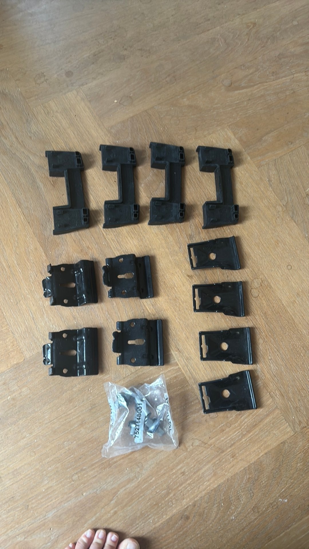 Thule voetenset (Kit 186078), Auto diversen, Ophalen, Zo goed als nieuw
