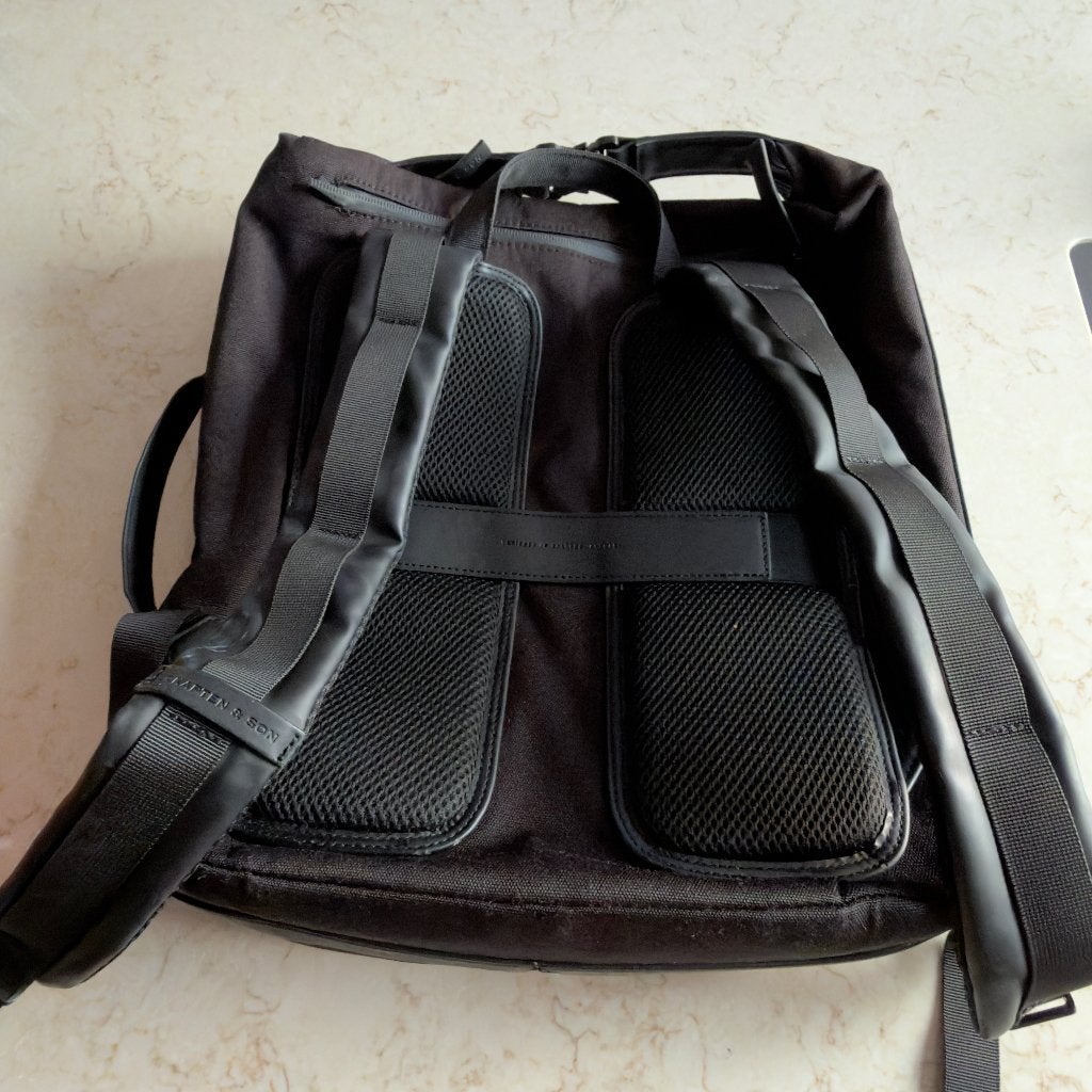 Kapten & Son Osby All Black rugzak (16L), Sieraden, Tassen en Uiterlijk, Tassen | Rugtassen, Ophalen, Gebruikt, Overige merken