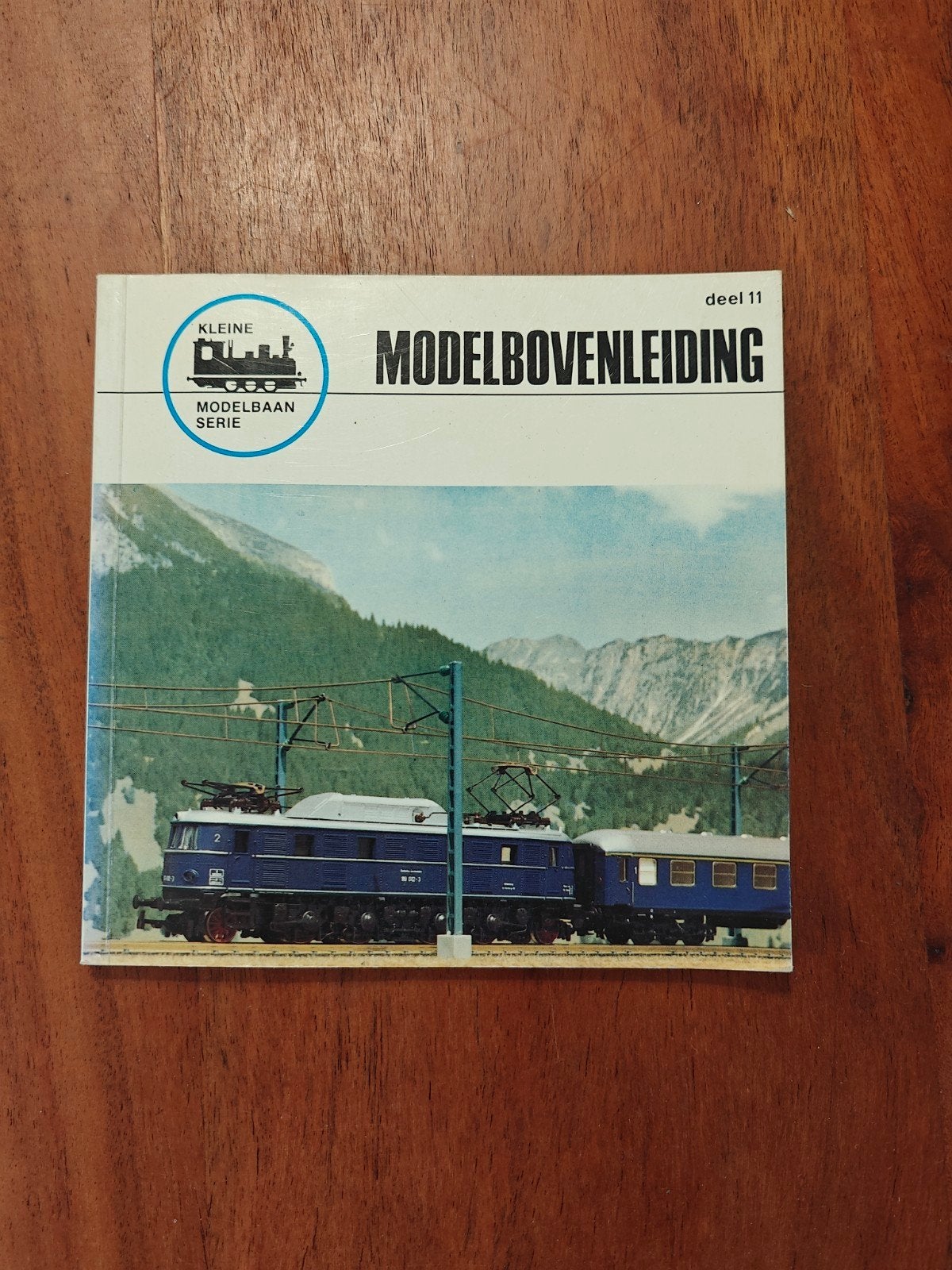 Kleine Modelbaan Serie - Modelbovenleiding deel 11, Overige merken, Gebruikt, Gelijkstroom of Wisselstroom, Boek, Tijdschrift of Catalogus