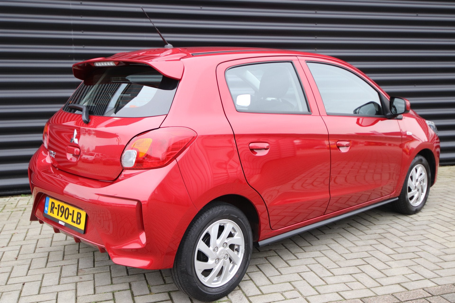 Mitsubishi Space Star 1.2 Connect+ 71pk NL Auto Dealer O.H,, Auto's, Voorwielaandrijving, Stof, Gebruikt, Origineel Nederlands