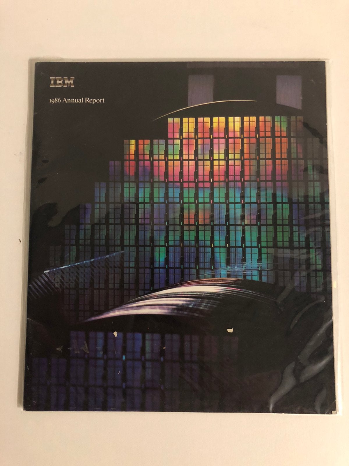 Foto 5 van IBM Anual Reports 1982,1984,1986,1987