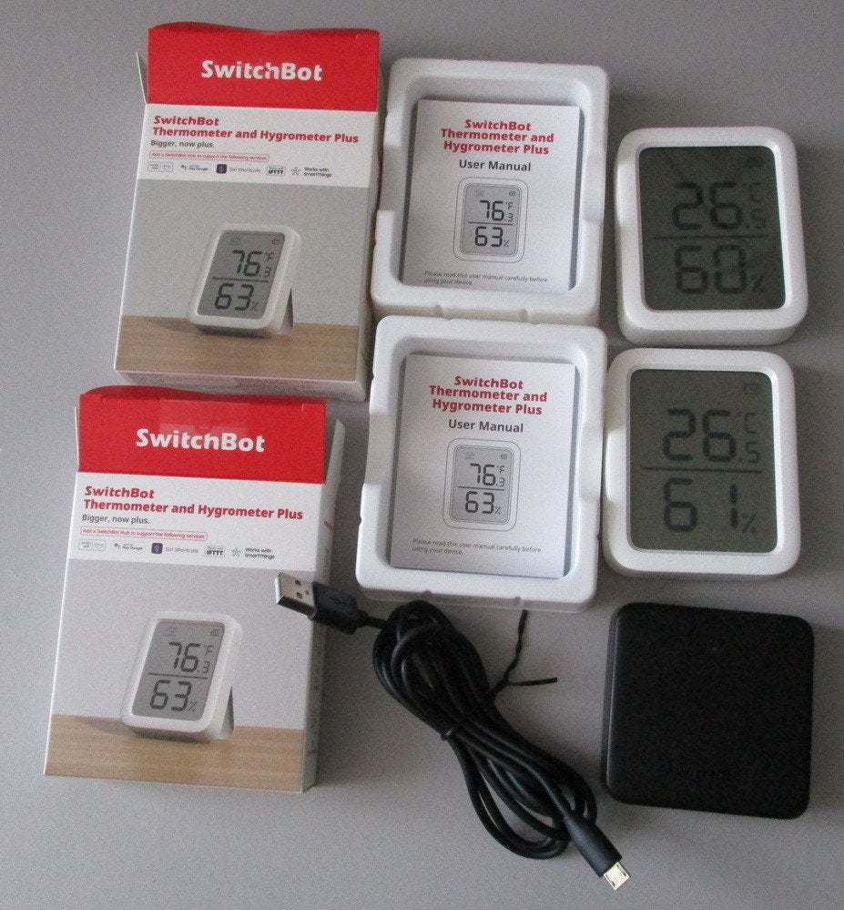 Switchbot Hub mini (zwart) met 2x Thermo en Hygro meter, Computers en Software, Overige Computers en Software, Zo goed als nieuw