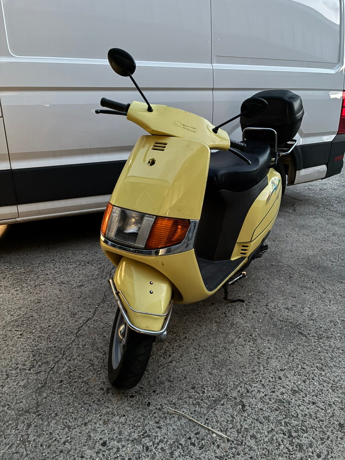Piaggio Sfera 80cc origineel, Ophalen of Verzenden, Zo goed als nieuw, Benzine