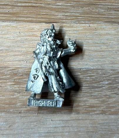 Warhammer High Elf With Annulian Crystal (metal), Hobby en Vrije tijd, Wargaming, Ophalen of Verzenden, Zo goed als nieuw, Warhammer