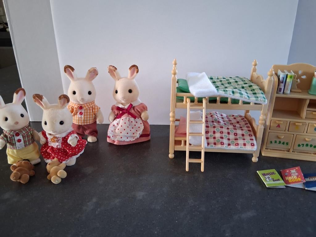 Sylvanian Families Rabbit Chocolat familie Kinderkamer, Ophalen of Verzenden, Poppenhuis