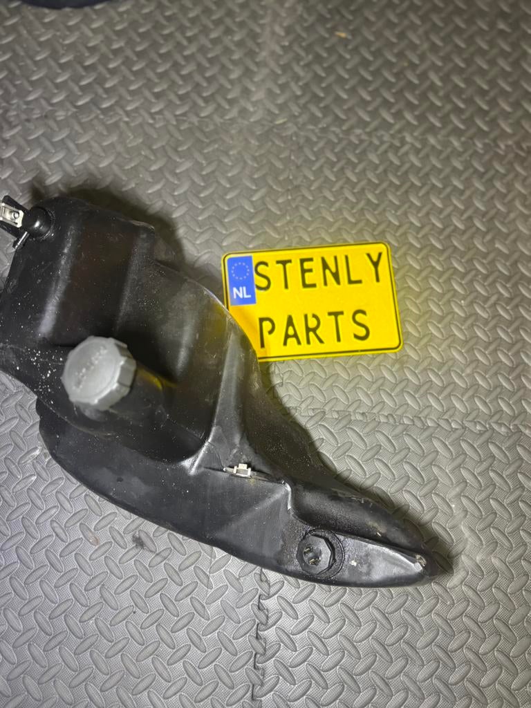 Zip 2 takt tank, Ophalen of Verzenden