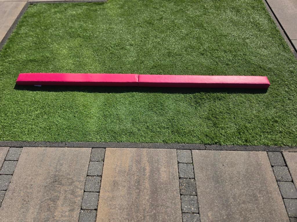 Opklapbare turnbalk roze - Ideaal voor thuis trainen!, Sport en Fitness, Turnen, Ophalen, Zo goed als nieuw, Roze, Materiaal