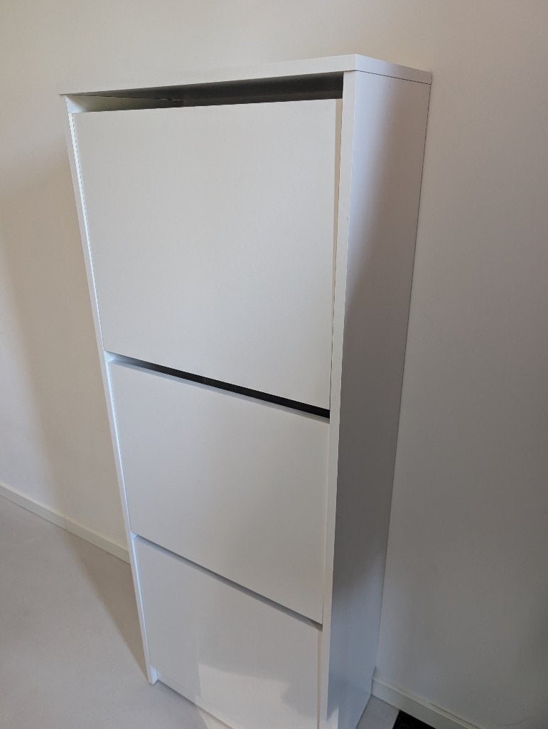 Schoenenkast Bissa Ikea, Ophalen, Zo goed als nieuw