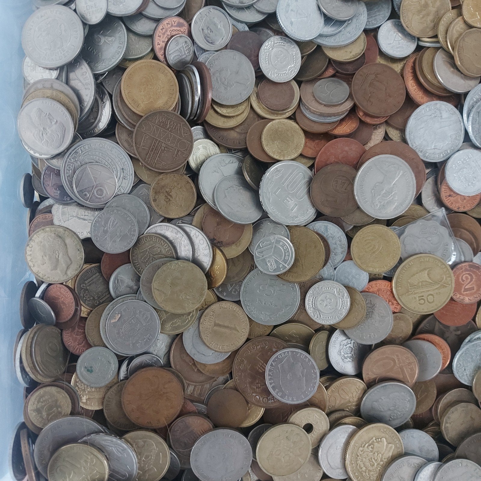 9000 gram wereldmunten partij, Ophalen of Verzenden