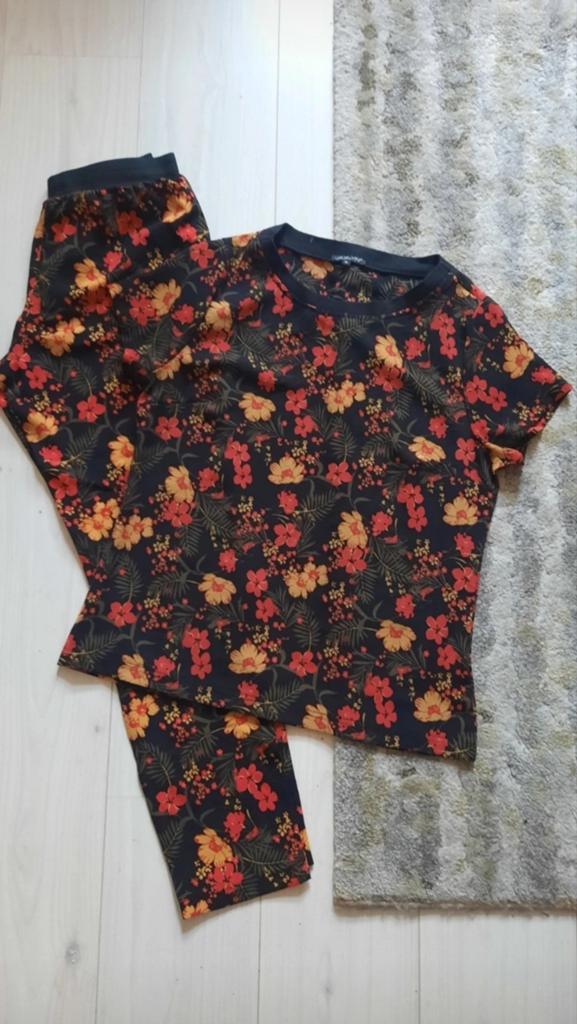 2 delig co ord set Jazlyn maat S/M, Ophalen of Verzenden, Zo goed als nieuw, Maat 36 (S)
