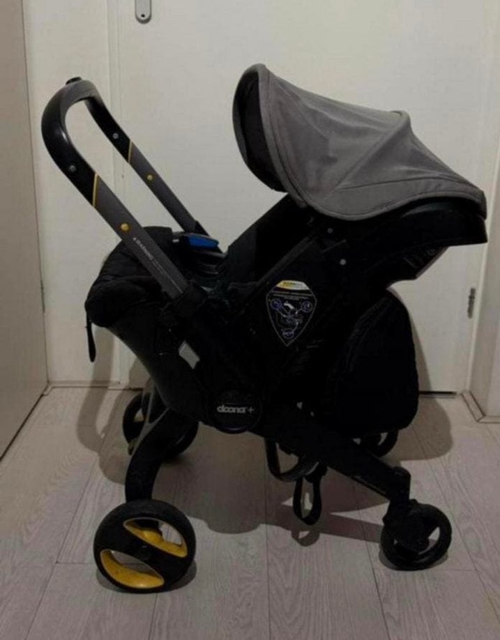 Doona kinderwagen, Kinderen en Baby's, Kinderwagens en Combinaties, Ophalen, Gebruikt, Kinderwagen