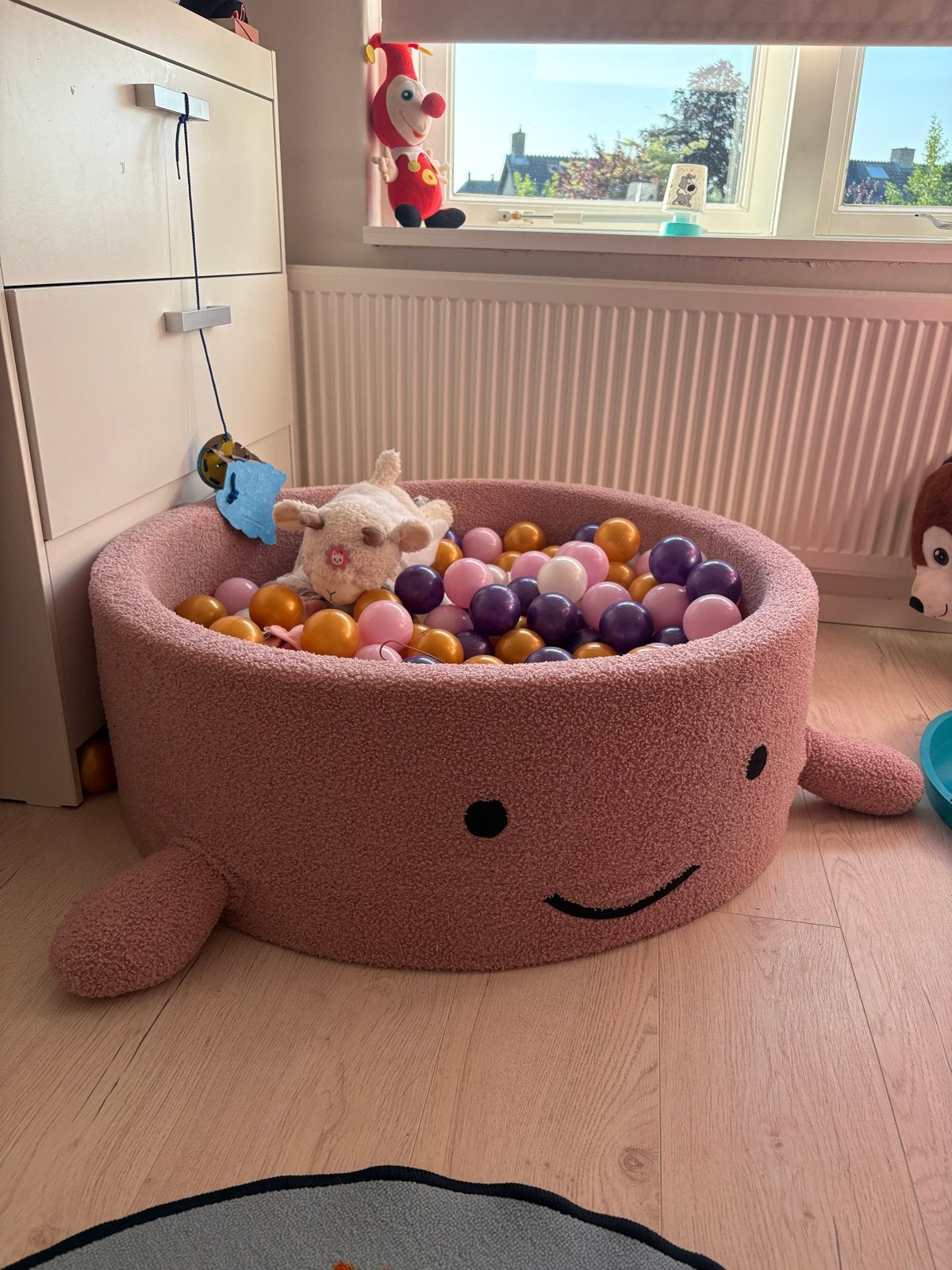 Roze ballenbak in de vorm van een walvis, Ophalen, Zo goed als nieuw, Overige typen
