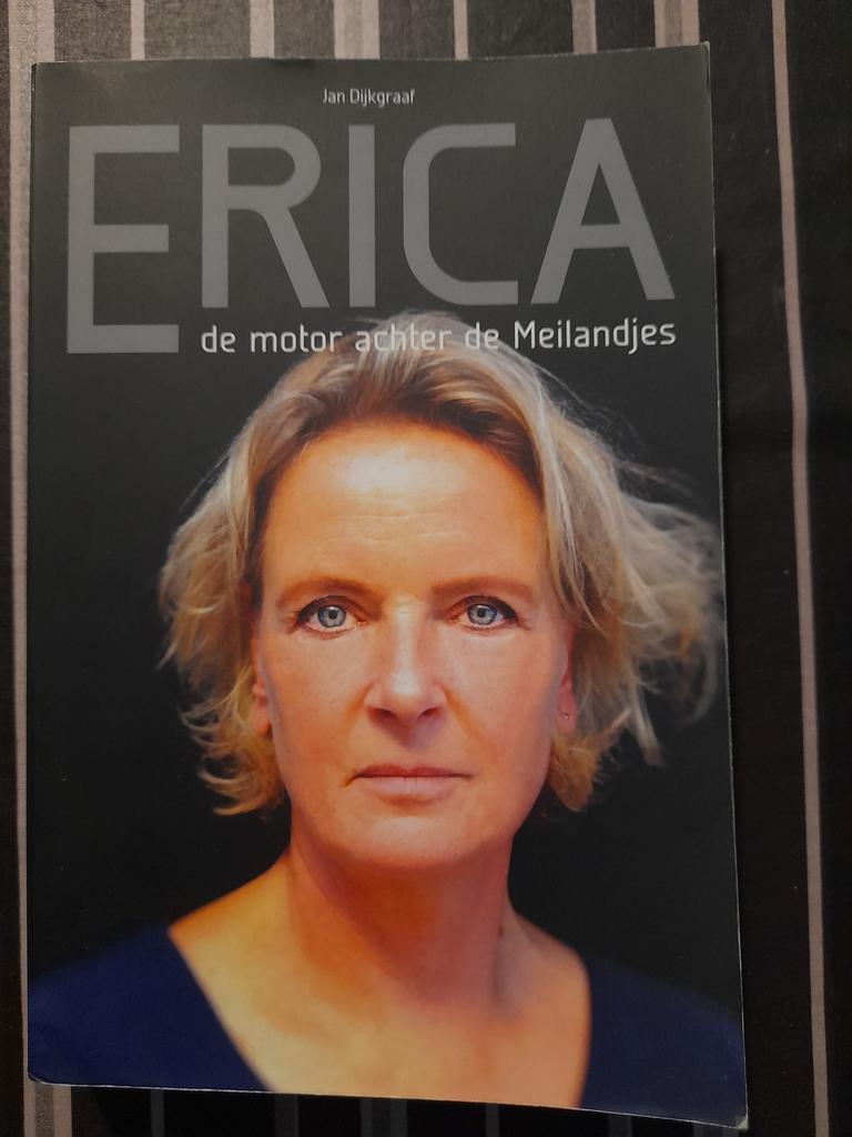 Biografie van Erica Renkema, bekend van 'Chateau Meiland'., Boeken, Biografieën, Ophalen of Verzenden, Gelezen, Film, Tv en Media