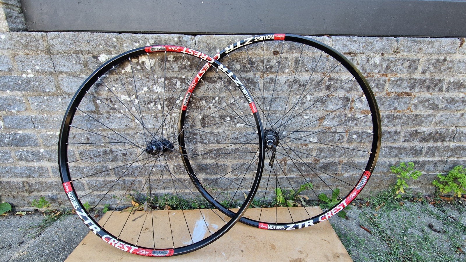 Zeer nette wielset - Notubes ZTR Crest 29er / XT, Zo goed als nieuw, Notubes, Aluminium, Mountainbike
